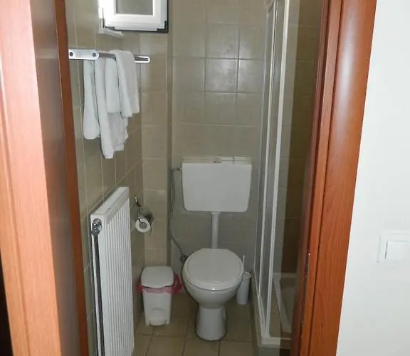 Peridromos Maison d'hôtes Levádeia